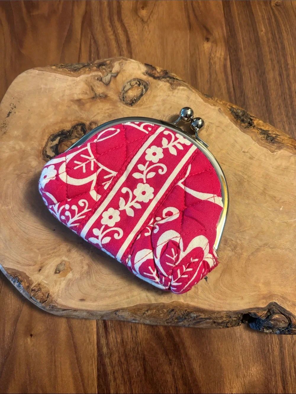 NEW Vera Bradley Quilted Floral Double Kiss-Lock Coin Purse